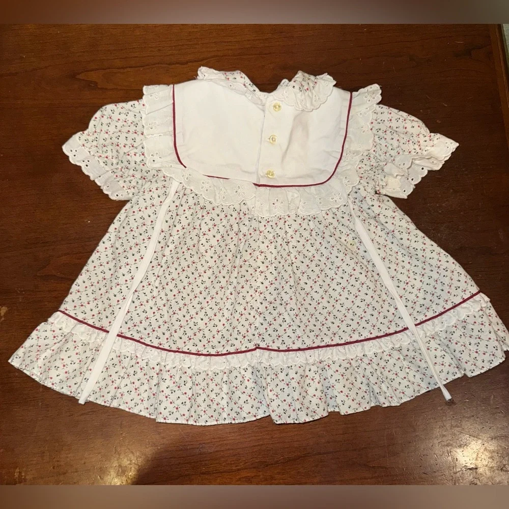 Nanas Pet By JcPenny Vintage Baby Ditsy Dress with Bib Size 18m